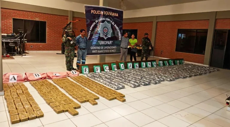 Umopar interceptan camión cisterna con más de 300 kilos de droga