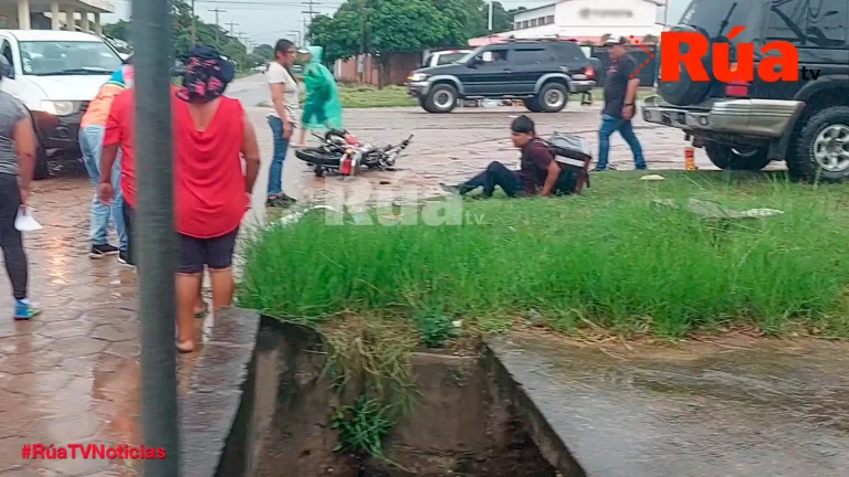 Camioneta impacta contra delivery en medio de la chilchina