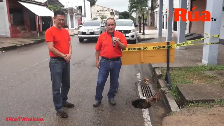 Culpan a la administración de Baptista, por los hundimientos en las calles de la ciudad en temporada de lluvia