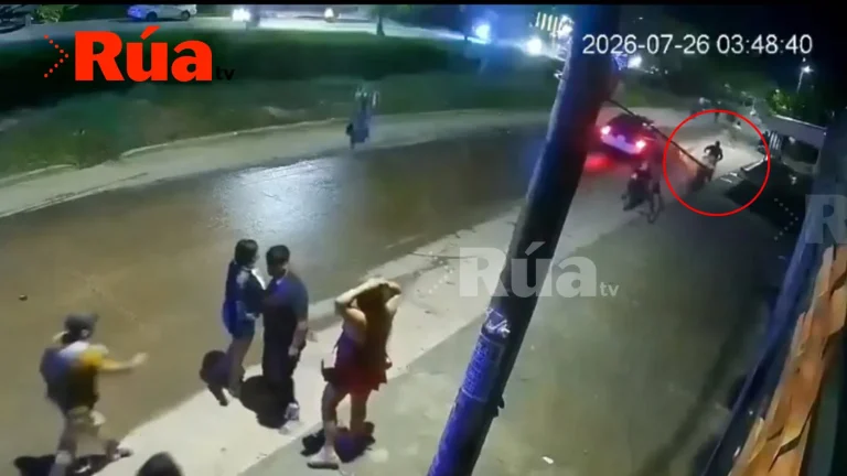 Le roban la moto a su yerno afuera de Bora Bora tras olvidar sacar su llave por defender a su amigo de una pelea.